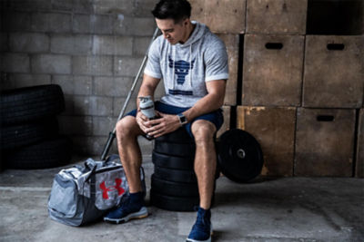 Gym Bag Essentials For Men - AskMen