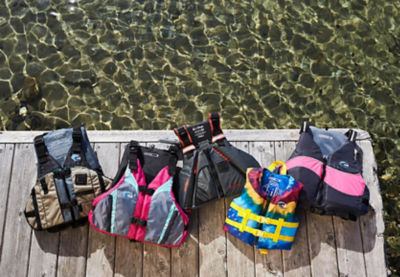 How to Choose a Fishing Vest –