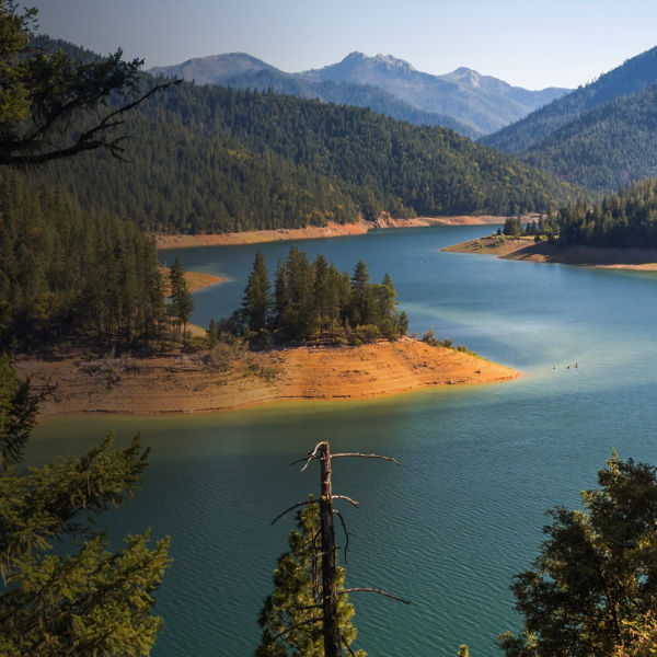 View from above in golden hour at Applegate Lake in Oregon