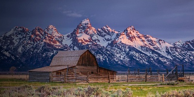 Moulton Barn in front of Grand Teton range in Grand Teton National Park