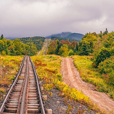 A trail and railway in New Hampshire leading to the summit of Mount Washington.