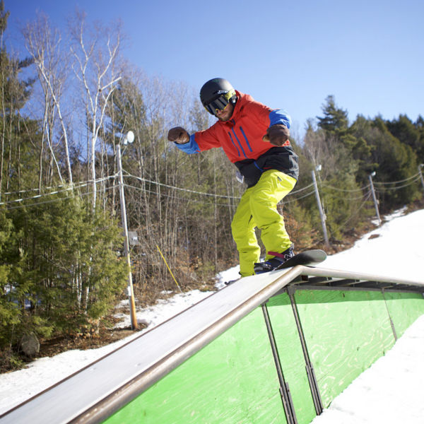 A snowboarder at Pats peak