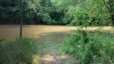 A paddling drop in spot at Sycamore Run Park