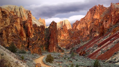 Red-rock spires and honeycombed cliffs throughout Leslie Gulch. The area offers some of the best hiking in Owyhee Canyonlands and is easily accessed.