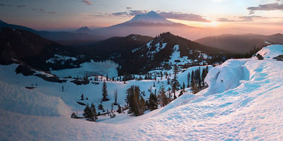 View of Mount Shasta Volcano with glaciers, in California, USA. Panorama from Heart Lake Mount Shasta is a potentially active volcano at the southern end of the Cascade Range in Siskiyou County