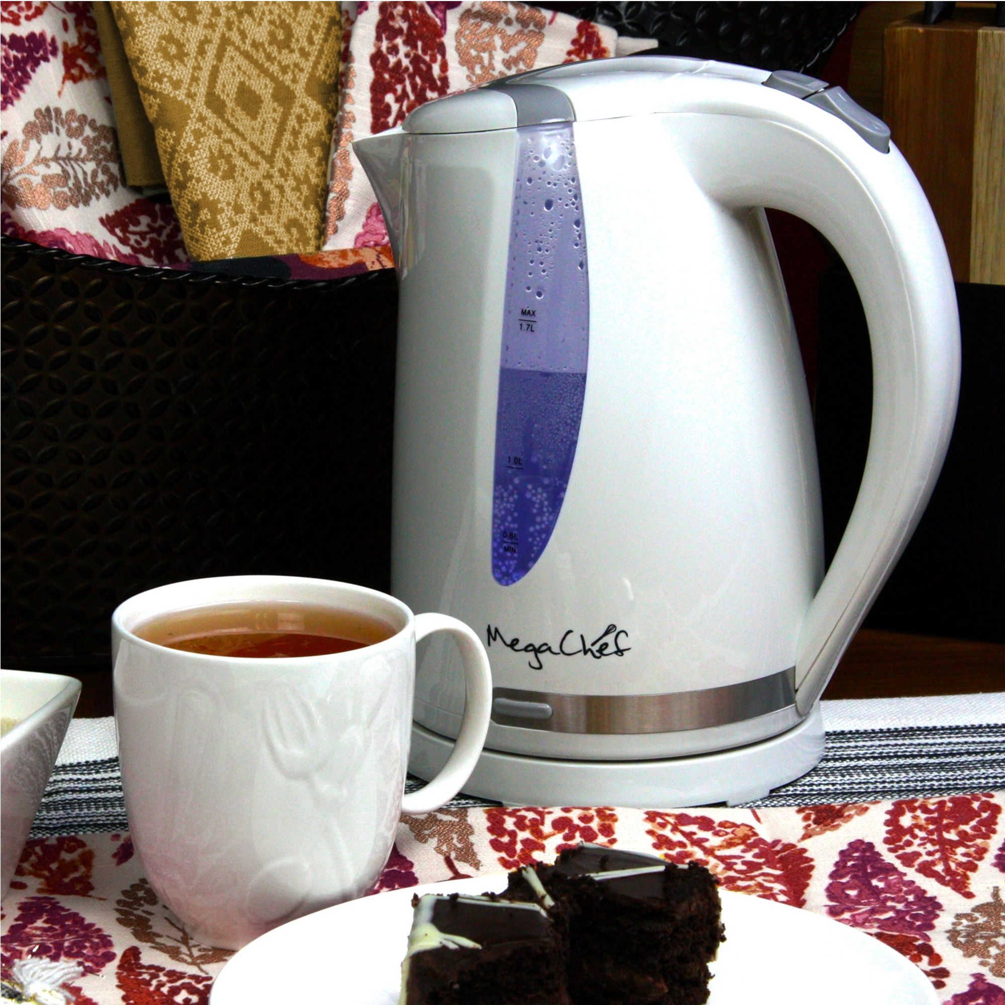 MegaChef 1.7L Plastic Electric Tea Kettle