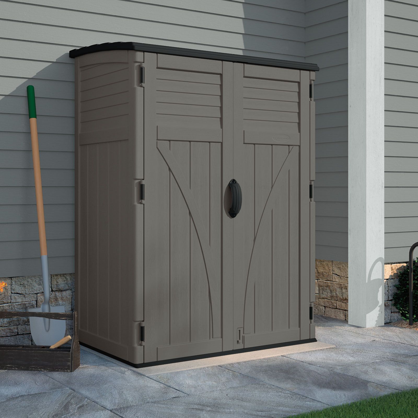 Suncast small storage shed 2