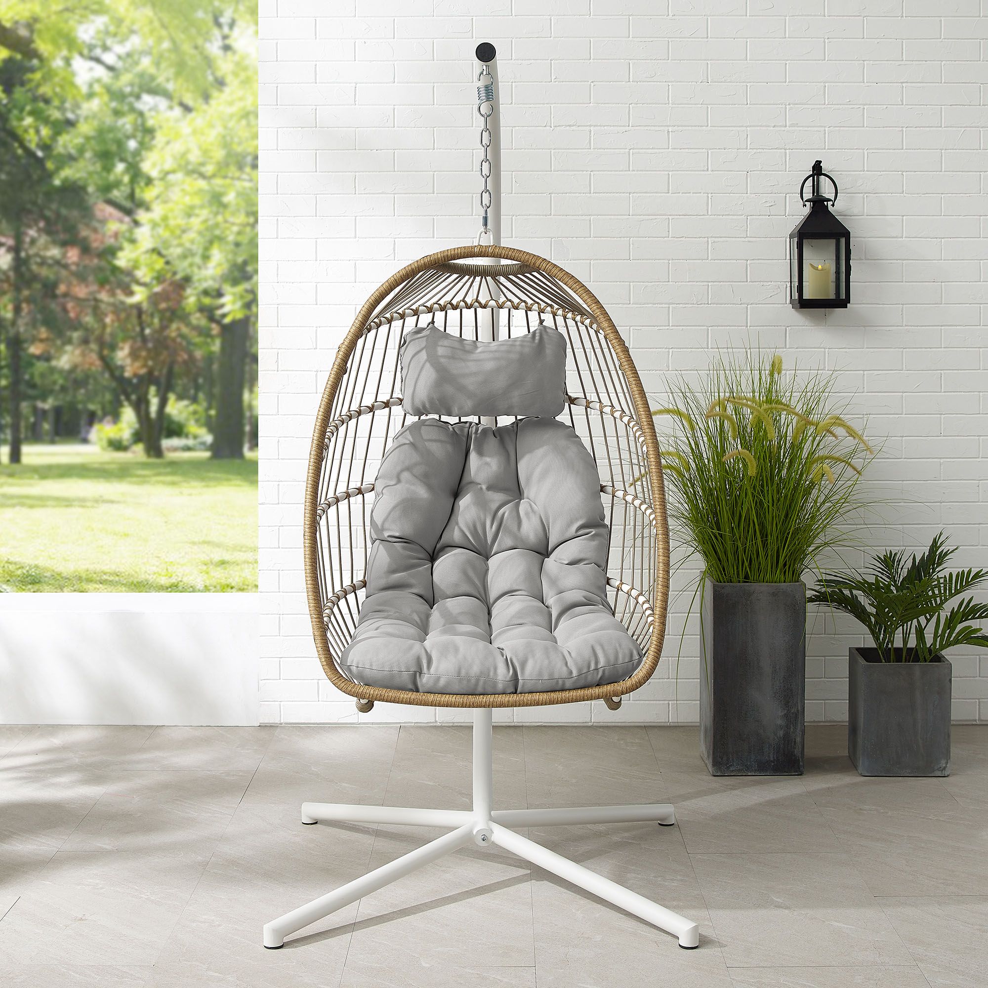 Berkley jensen hanging wicker egg deals chair