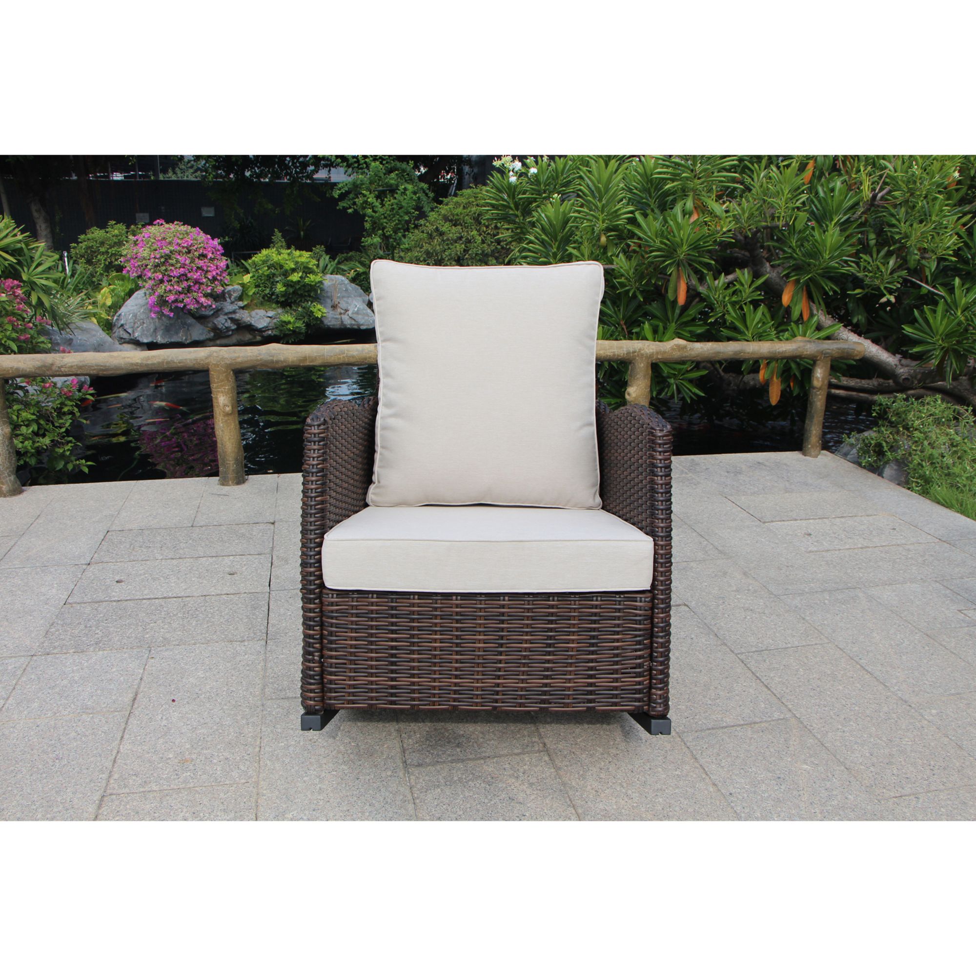 Berkley jensen best sale wicker chaise