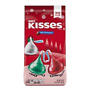 Hershey's Kisses Milk Chocolate Candy Red, Green, & Silver, Bulk Bag, 310 ct./52 oz.