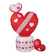 Northlight 5' Inflatable Lighted Valentine's Day Rotating Heart Outdoor Decoration