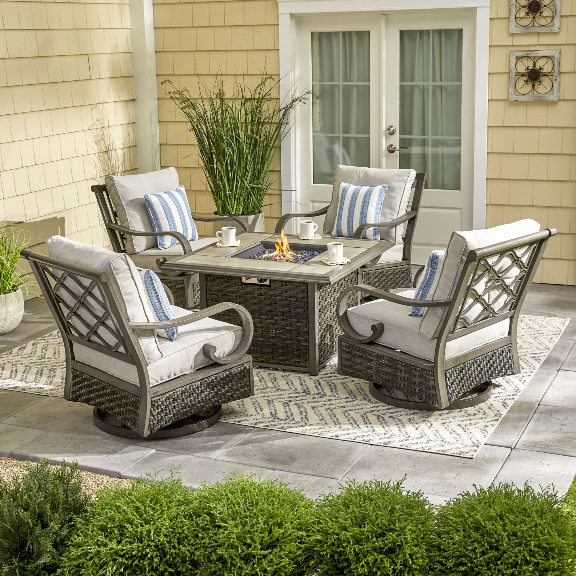 Broyhill eastlake store patio furniture