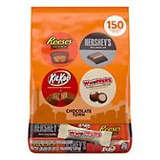 Hershey Chocolate Town Favorites with Hershey's, Reese's, Kit Kat & More Variety Bulk Bag, 150 ct.