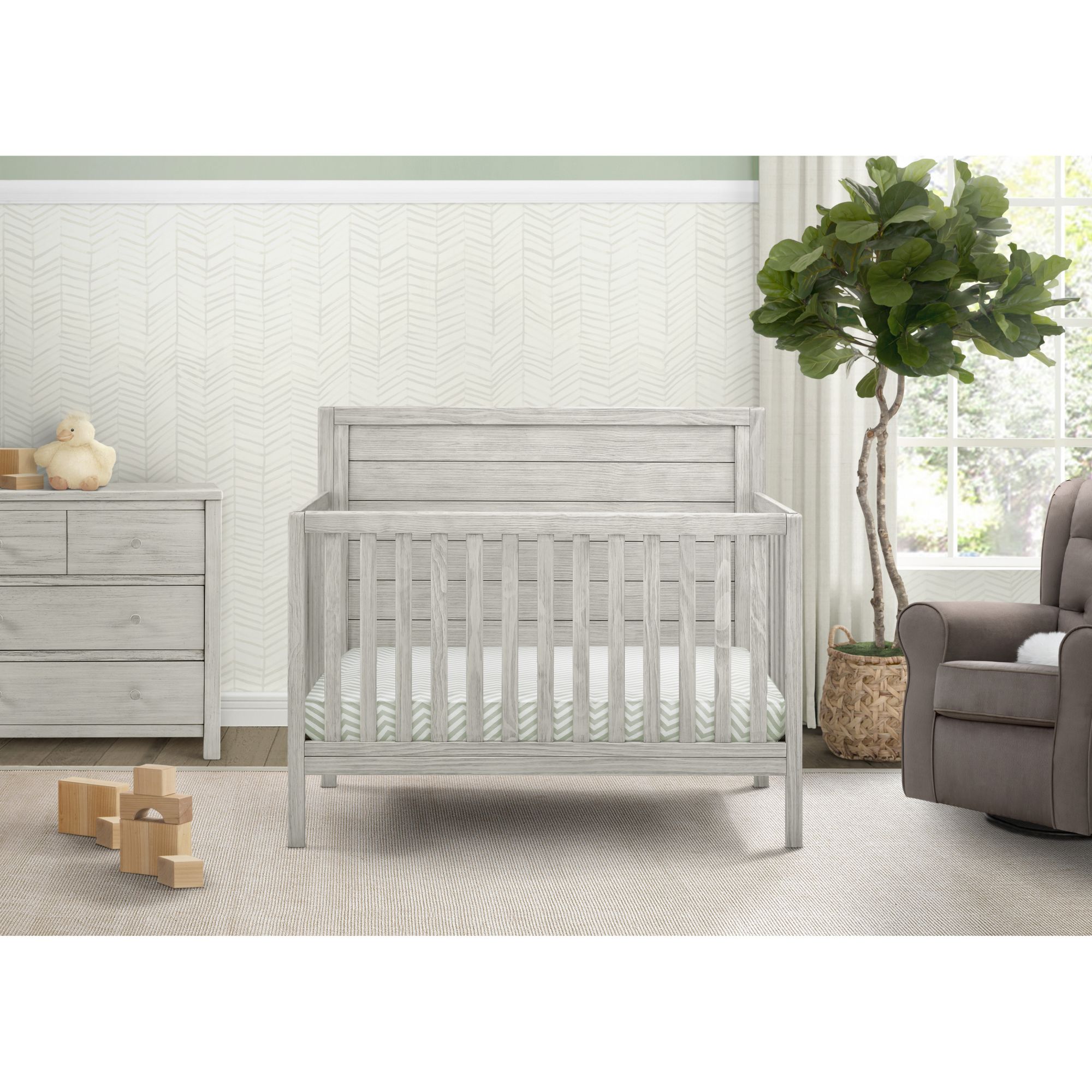 Rustic 4 clearance in 1 crib