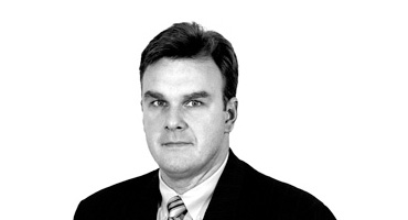 Headshot of Thomas duncan
