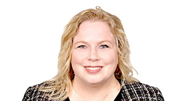 Headshot of Wanda Knight