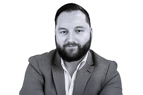 Headshot of Steven Truant