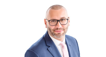 Headshot of Tomasz Kotowicz