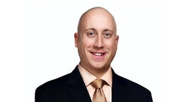 Headshot of Christopher Spratt
