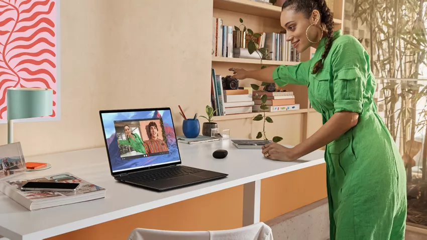 HP%20Spectre%20x360%2016%20lifestyle%201