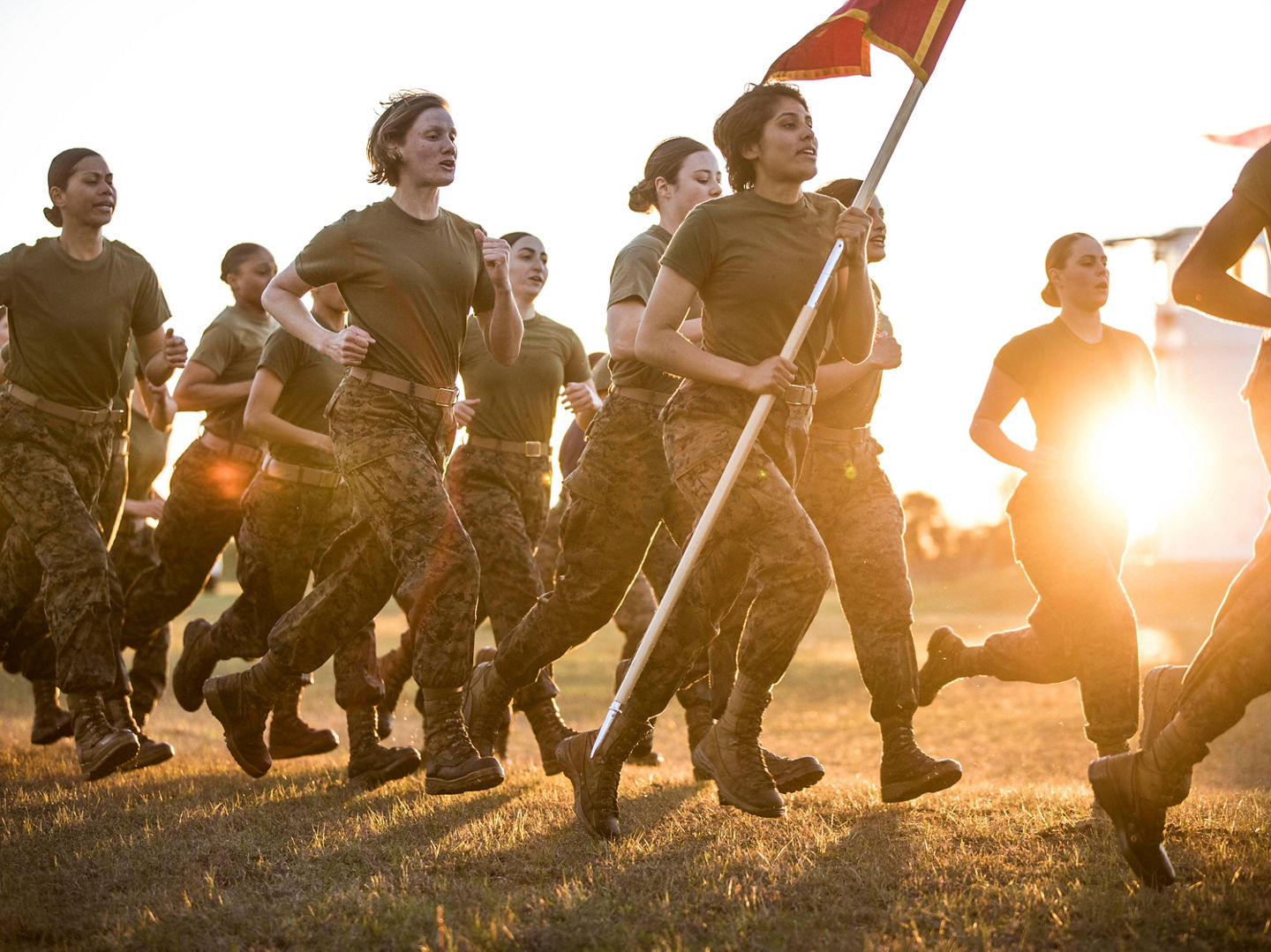 Marines-running-physical-assessment